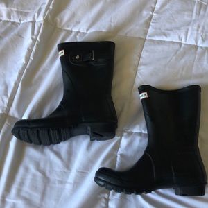 Like New Short Hunter Boots